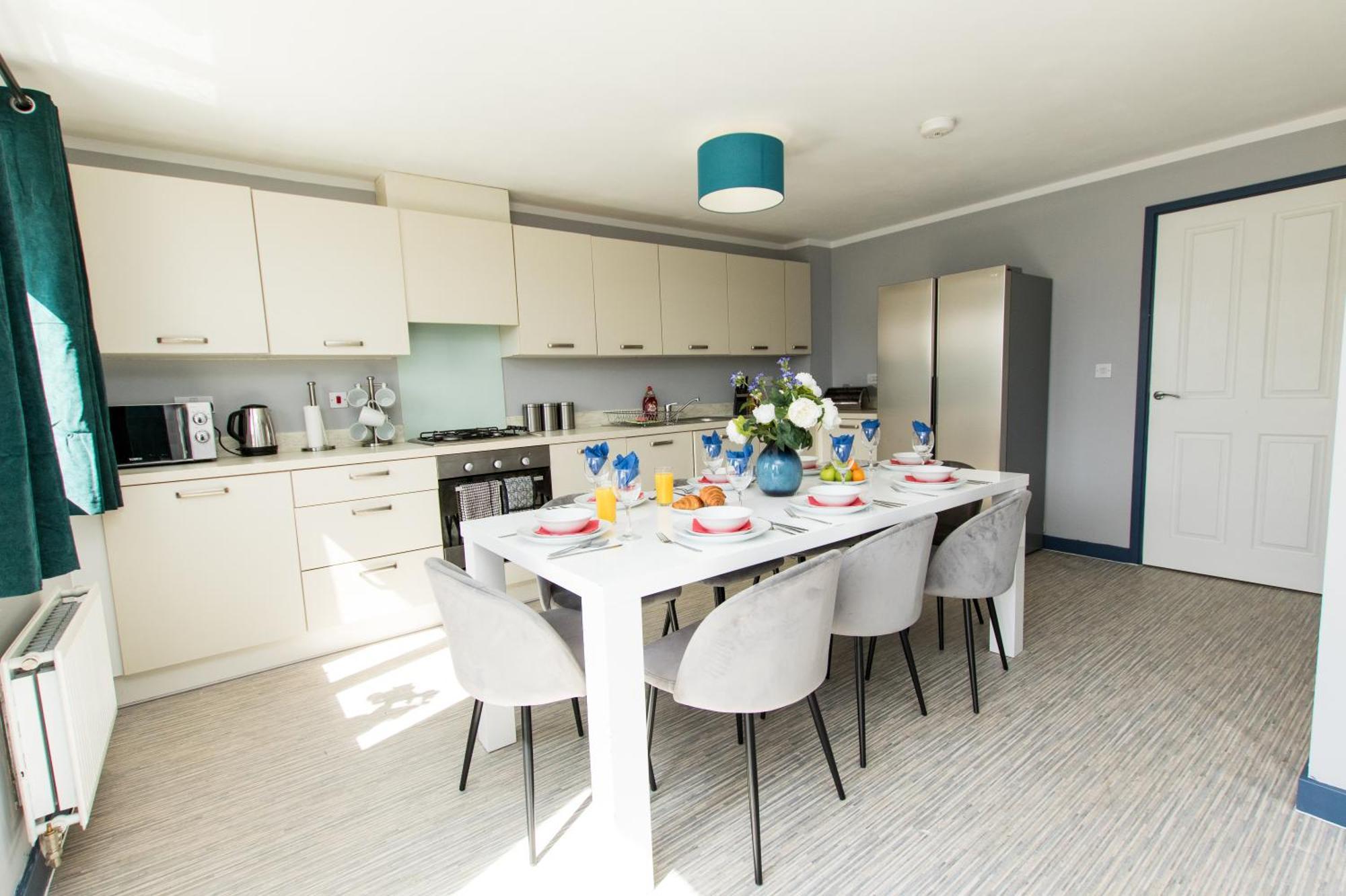 Free Parking 3 Bedroom House In Nottingham Bagian luar foto