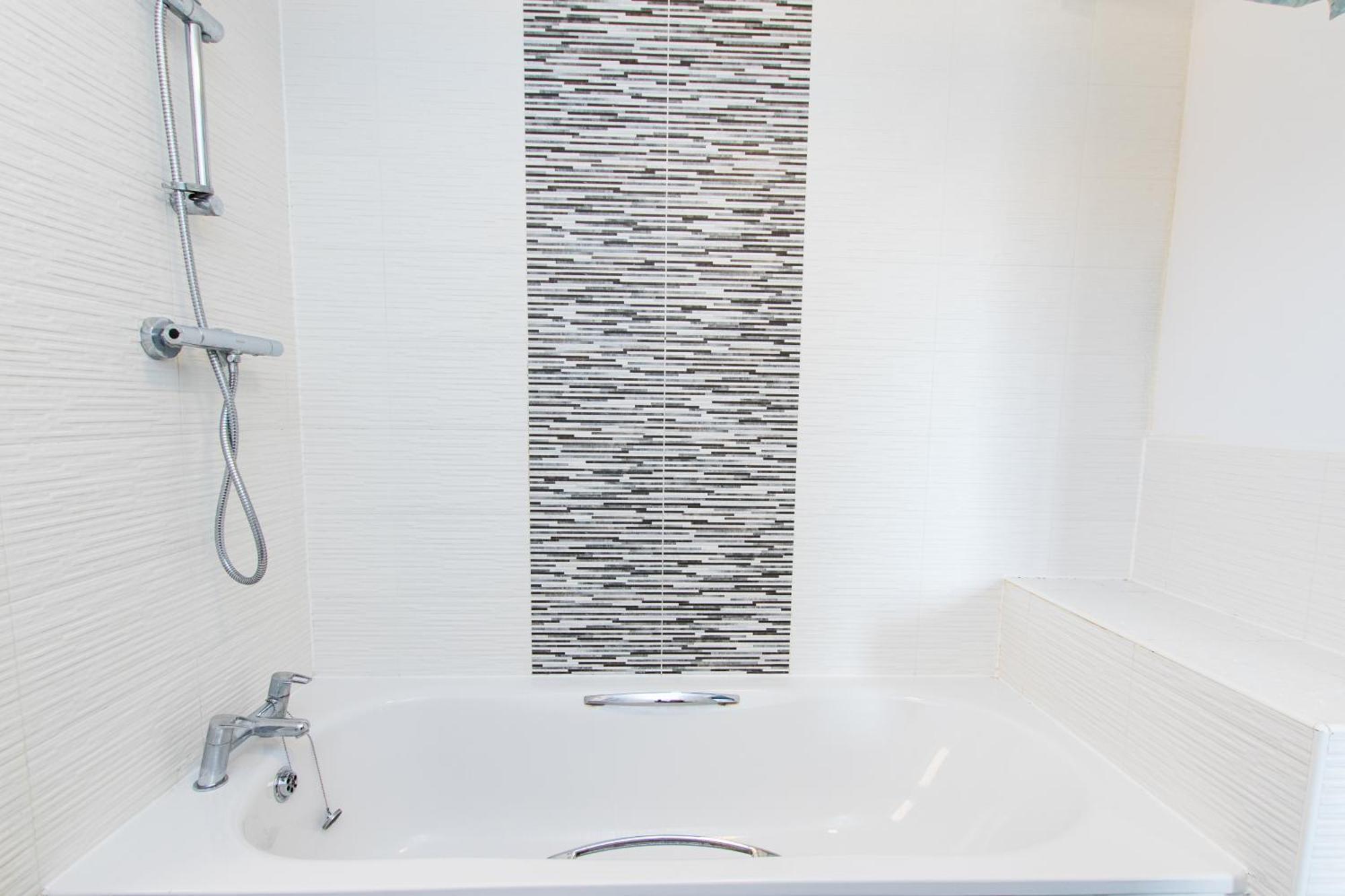 Free Parking 3 Bedroom House In Nottingham Bagian luar foto