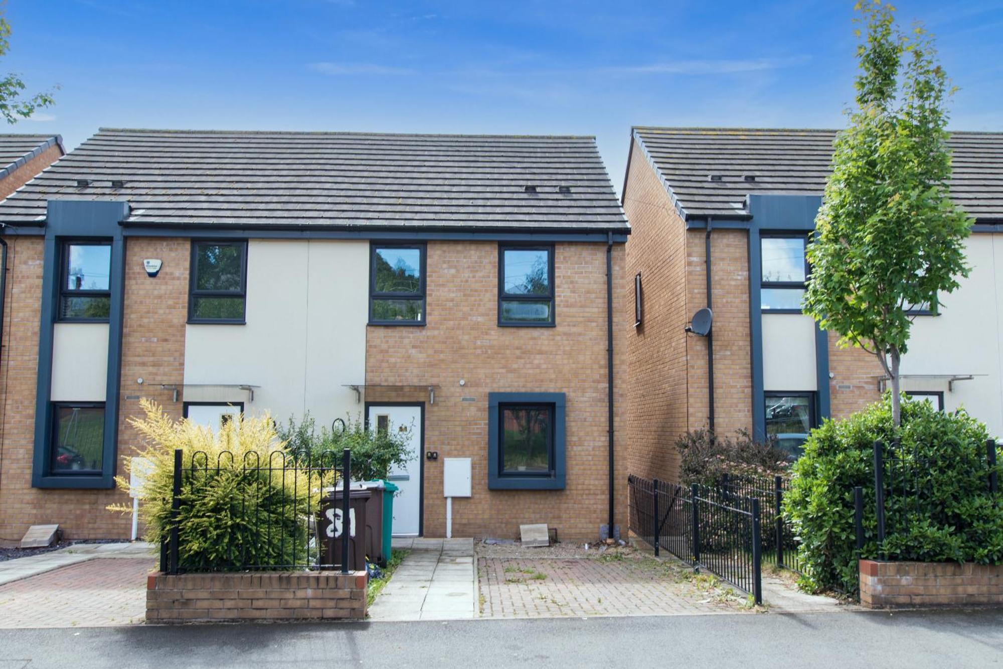 Free Parking 3 Bedroom House In Nottingham Bagian luar foto